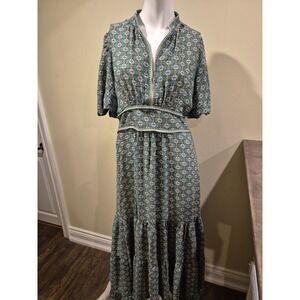 Max Studio Midi Dress Size M Green Floral Pattern Flowy Modest Autumn Boho EUC